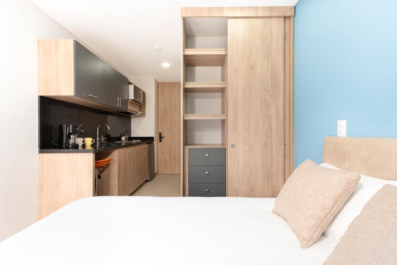 Apartamentos Weeki En Chapinero 보고타 외부 사진